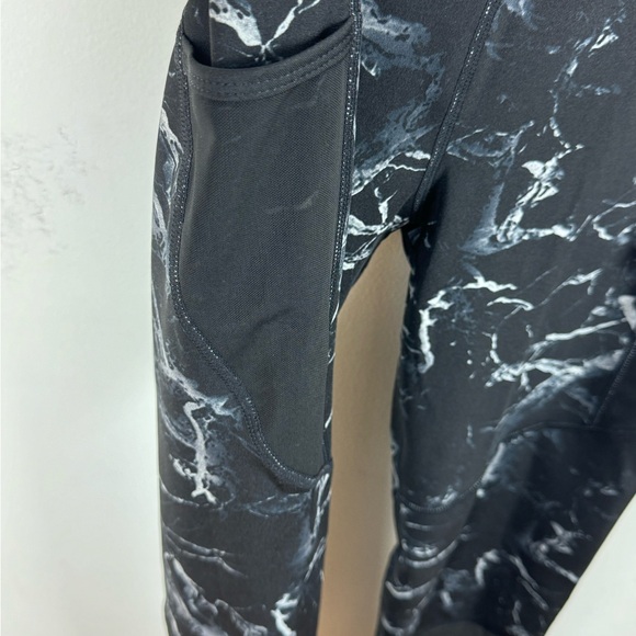 BSP Workout Leggings - Picture 3 of 7